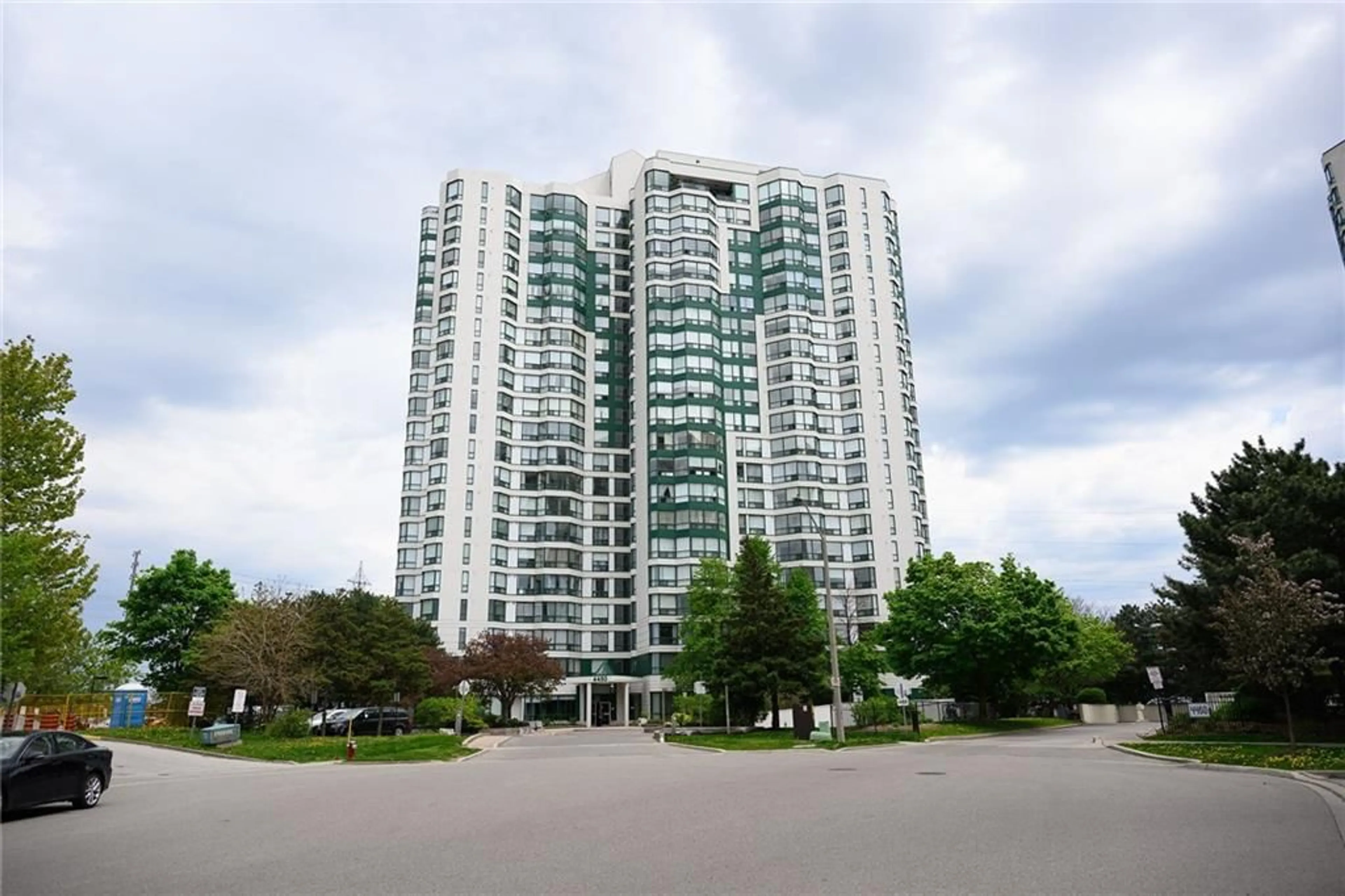 A pic from exterior of the house or condo for 4450 TUCANA Crt #1503, Mississauga Ontario L5R 3R4