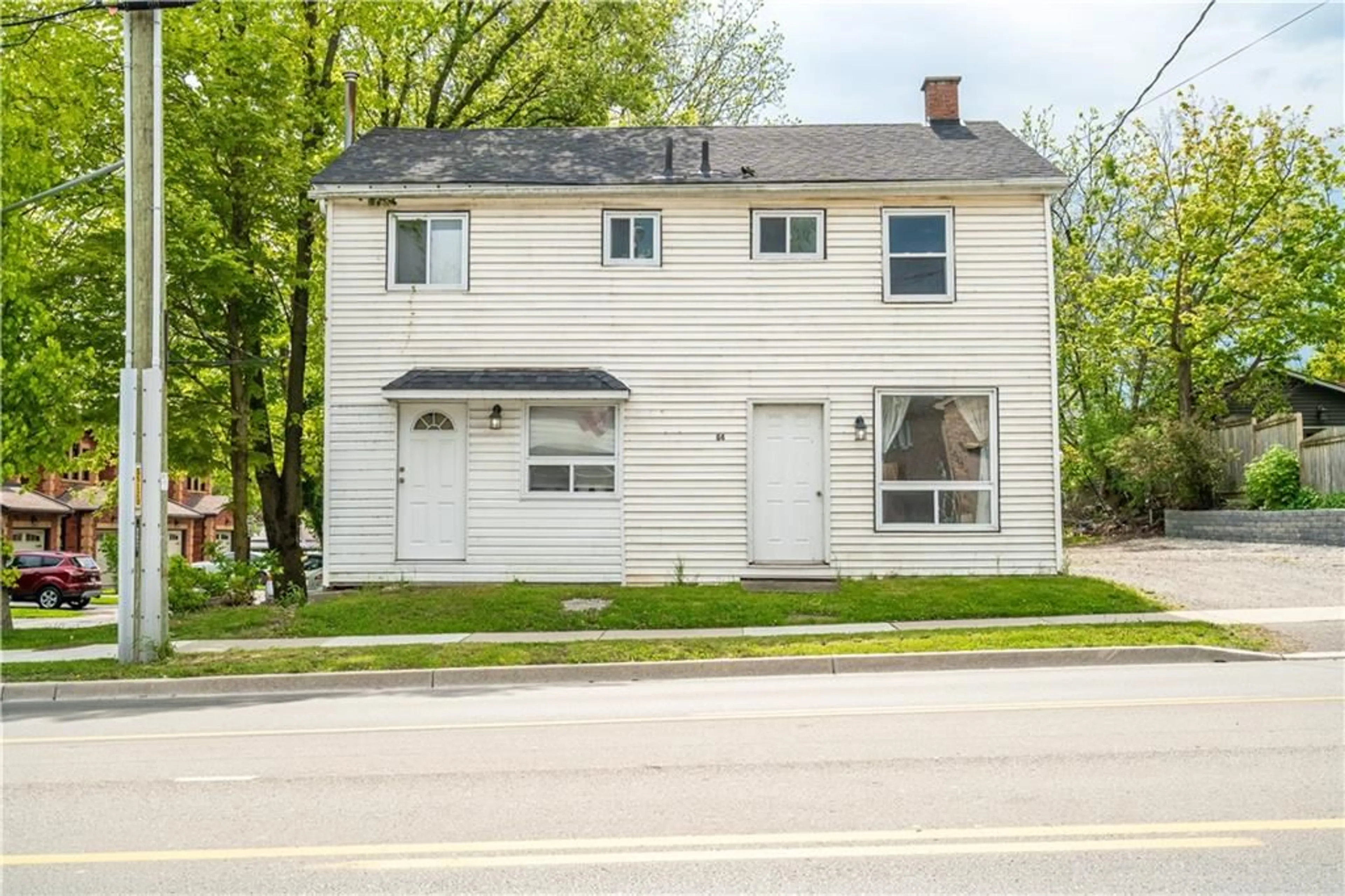Frontside or backside of a home for 64 Argyle St, Caledonia Ontario N3W 1E5