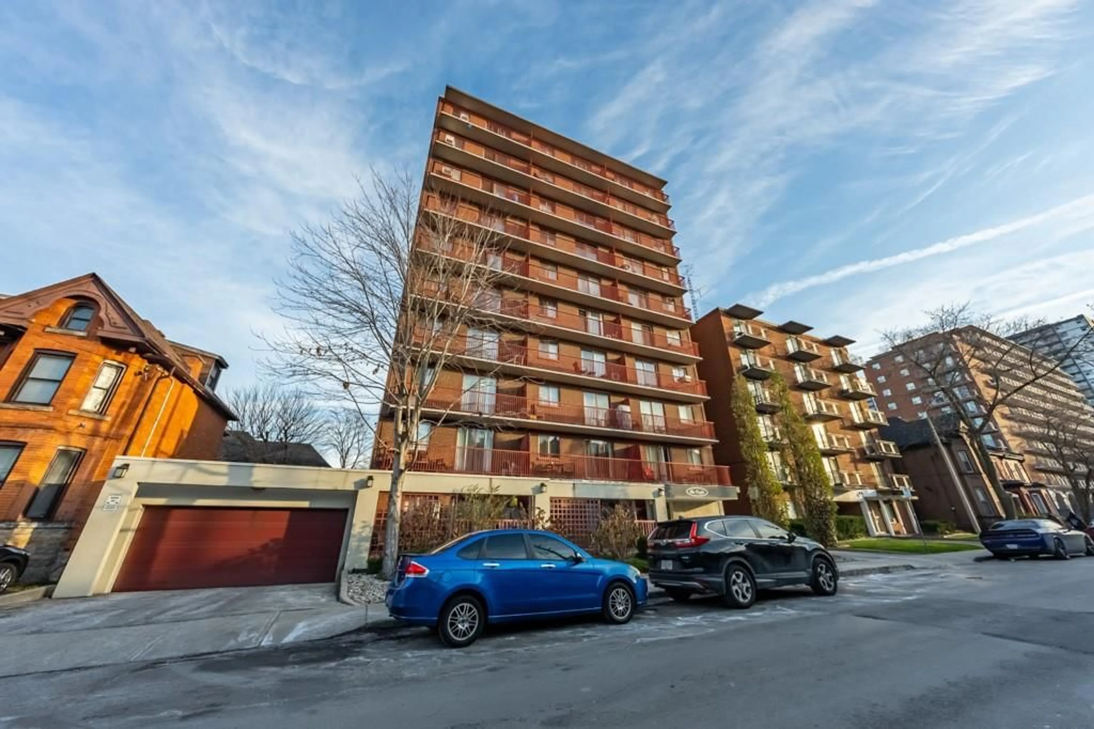 Outside view for 141 Catharine St #305, Hamilton Ontario L8N 2J7