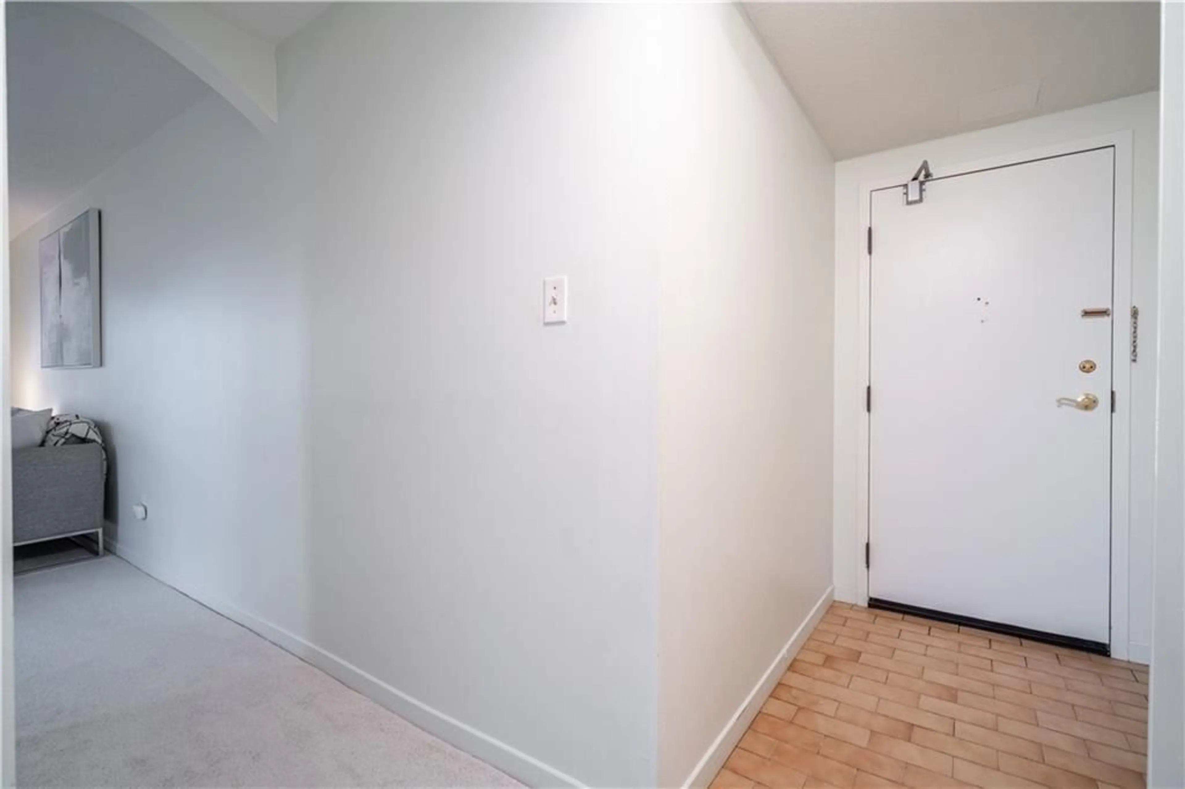 A pic of a room for 23 MAIN St #603, Hamilton Ontario L9H 2P7