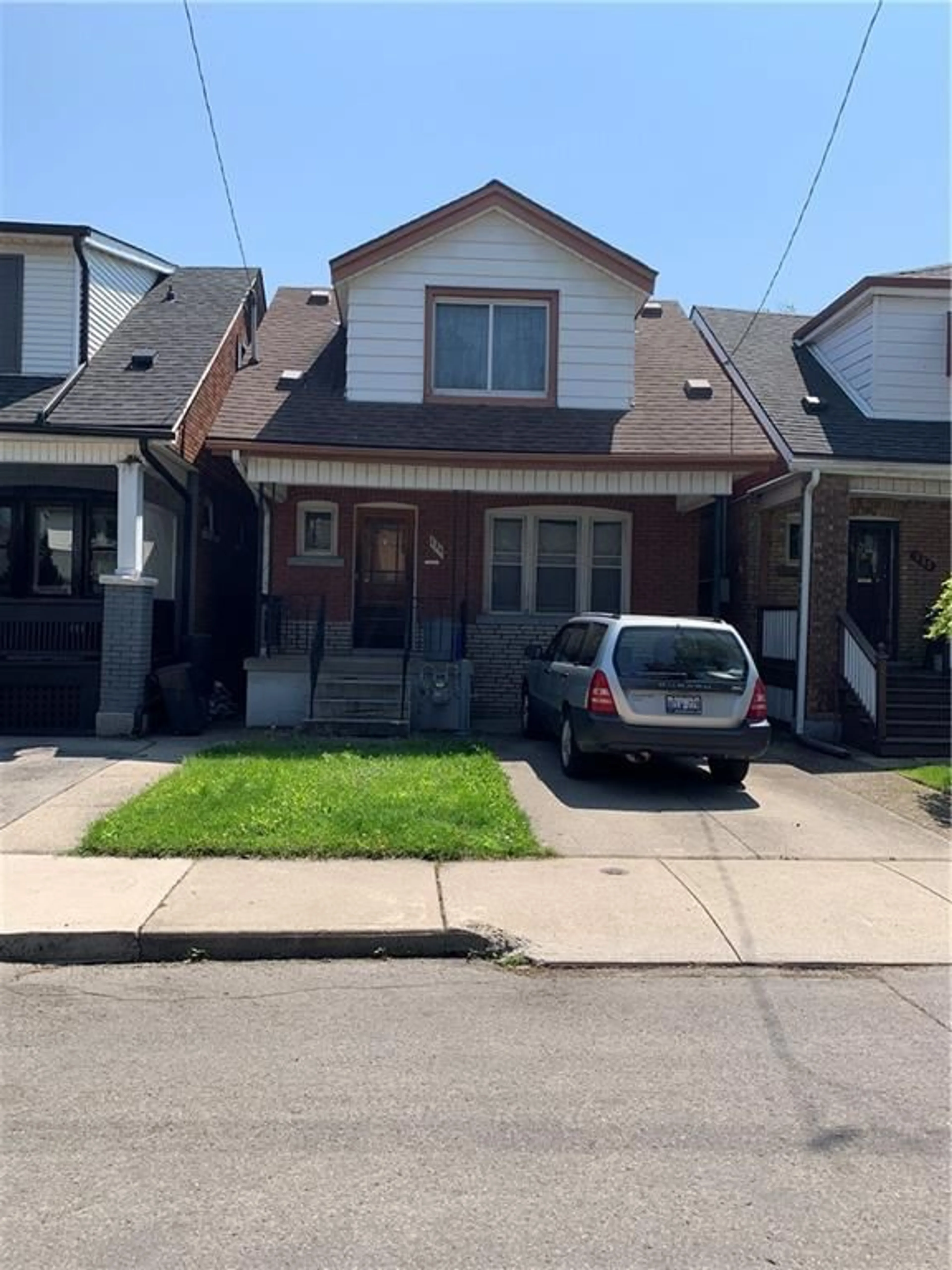 Frontside or backside of a home for 134 Balmoral Ave, Hamilton Ontario L8L 7R6
