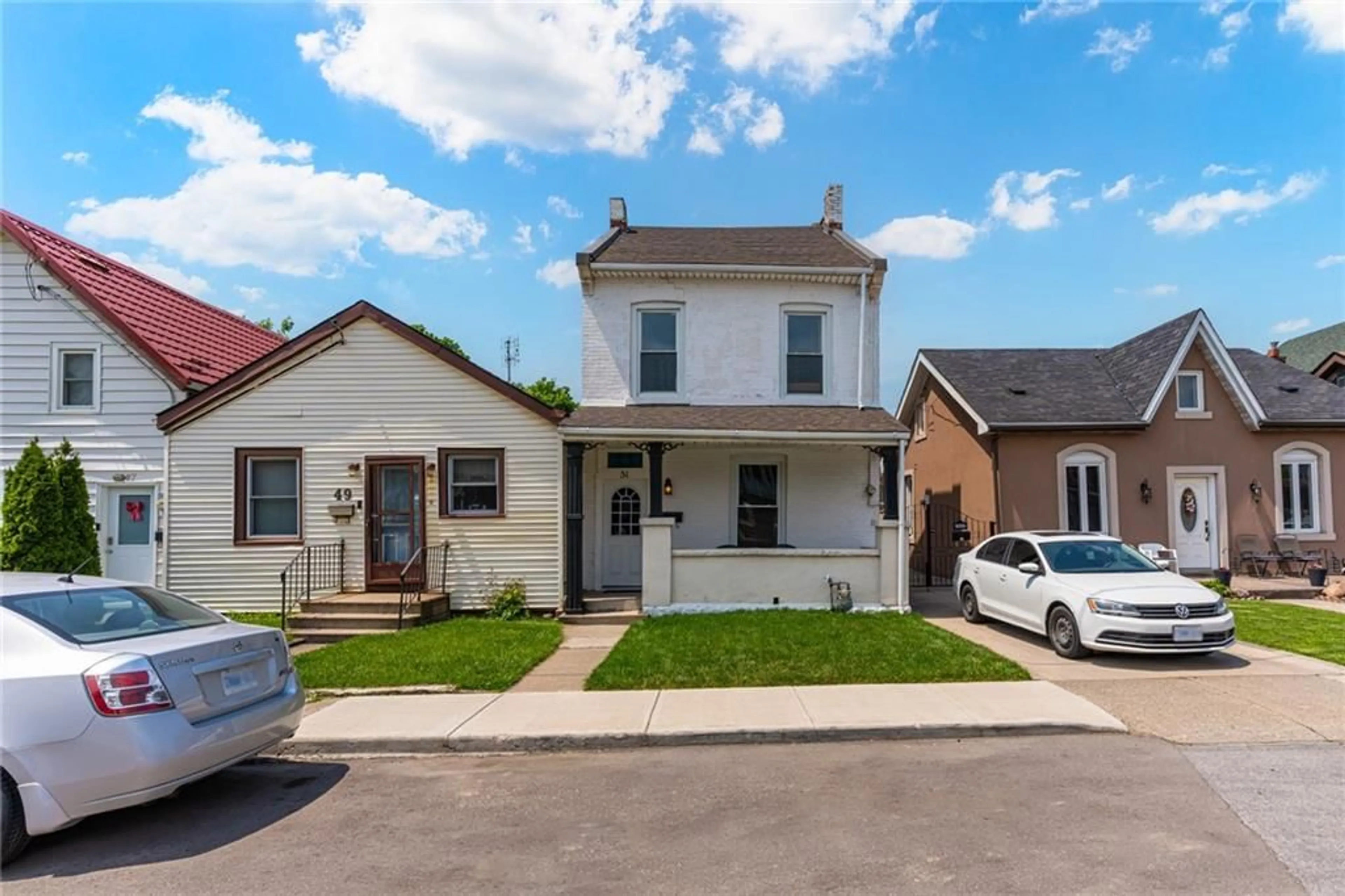 Frontside or backside of a home for 51 Tisdale St, Hamilton Ontario L8L 5M3