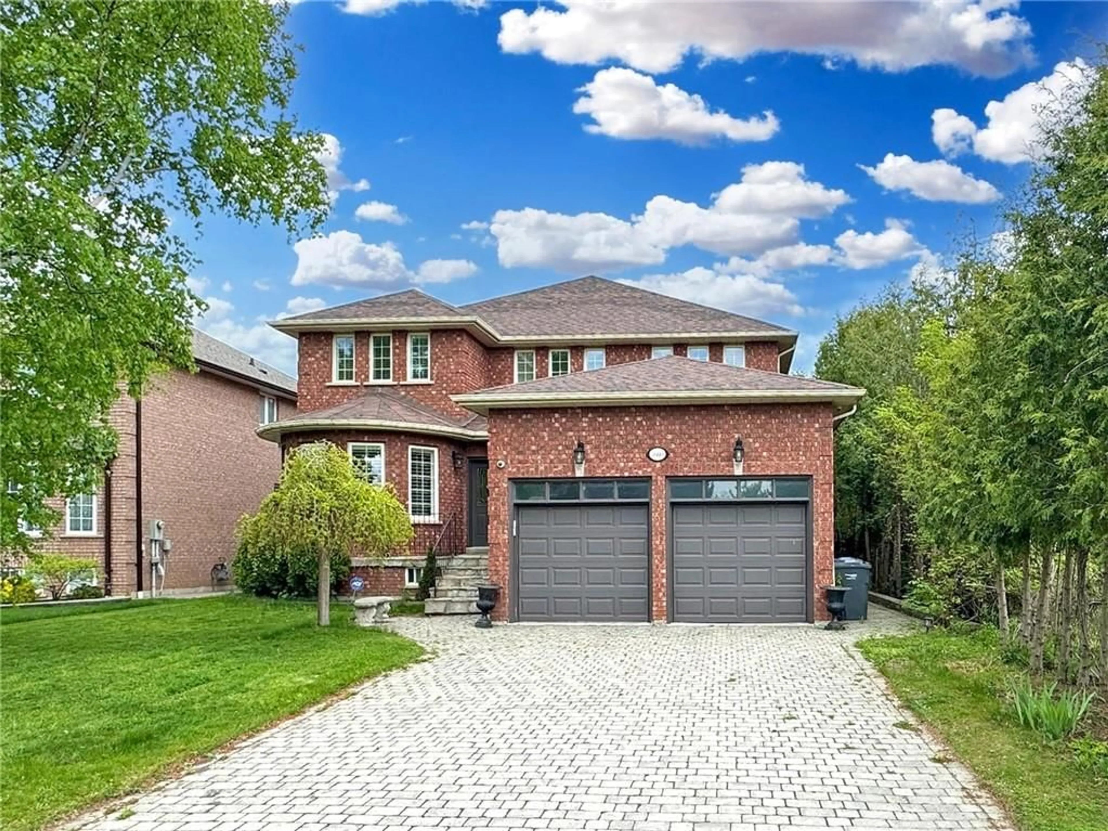 Home with brick exterior material for 1660 Sagewood Crt, Mississauga Ontario L5M 5M2