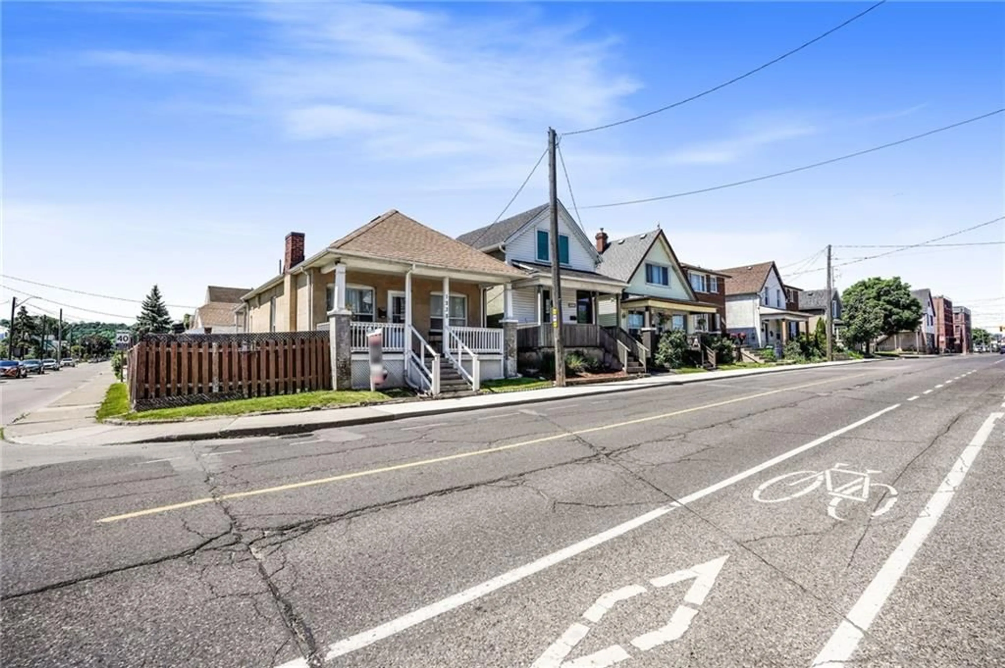 Frontside or backside of a home for 1238 Cannon St, Hamilton Ontario L8H 1V1