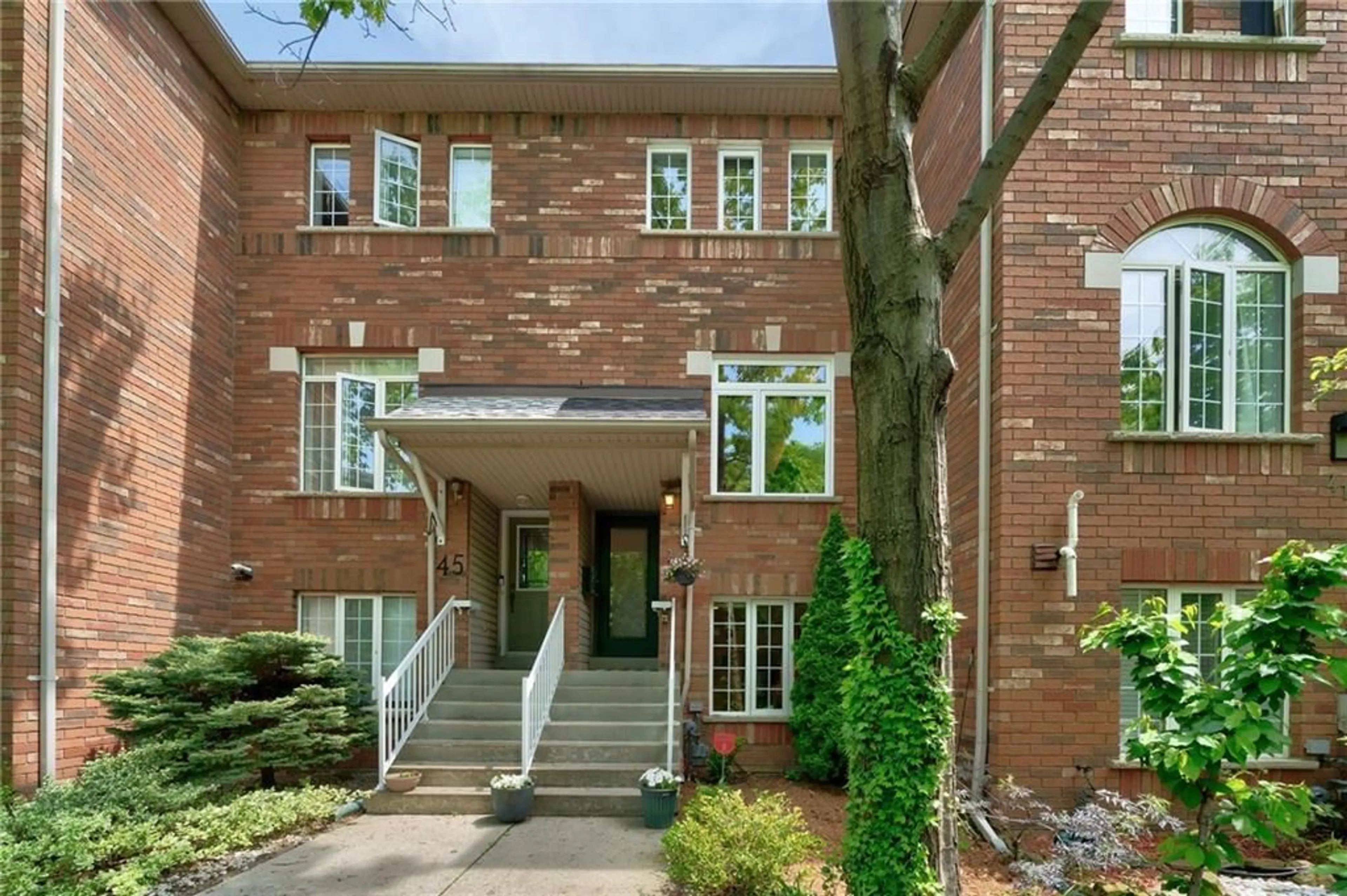 A pic from exterior of the house or condo for 43 Natalie Pl, Toronto Ontario M4M 3P6