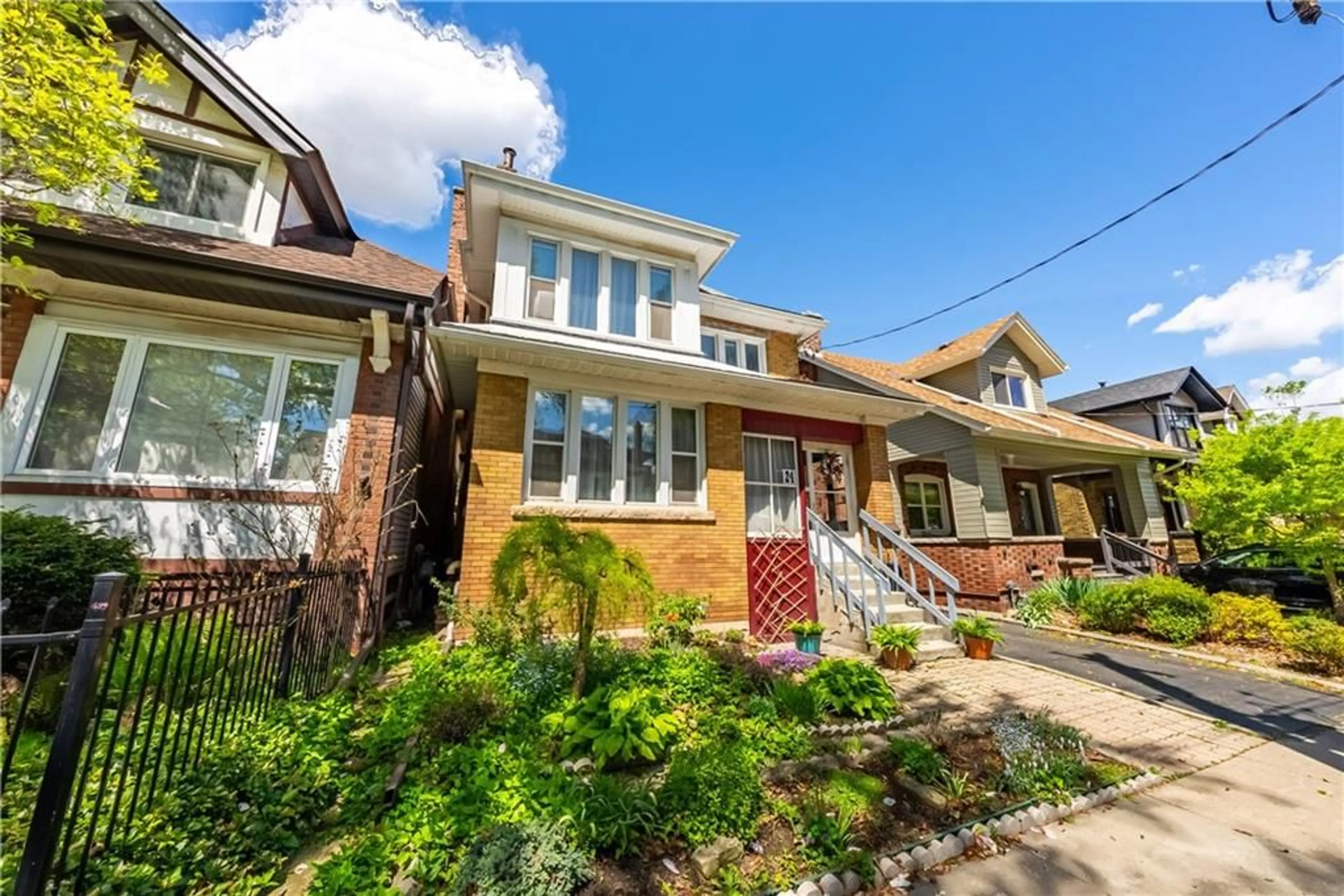 Frontside or backside of a home for 24 Burris St, Hamilton Ontario L8M 2J2