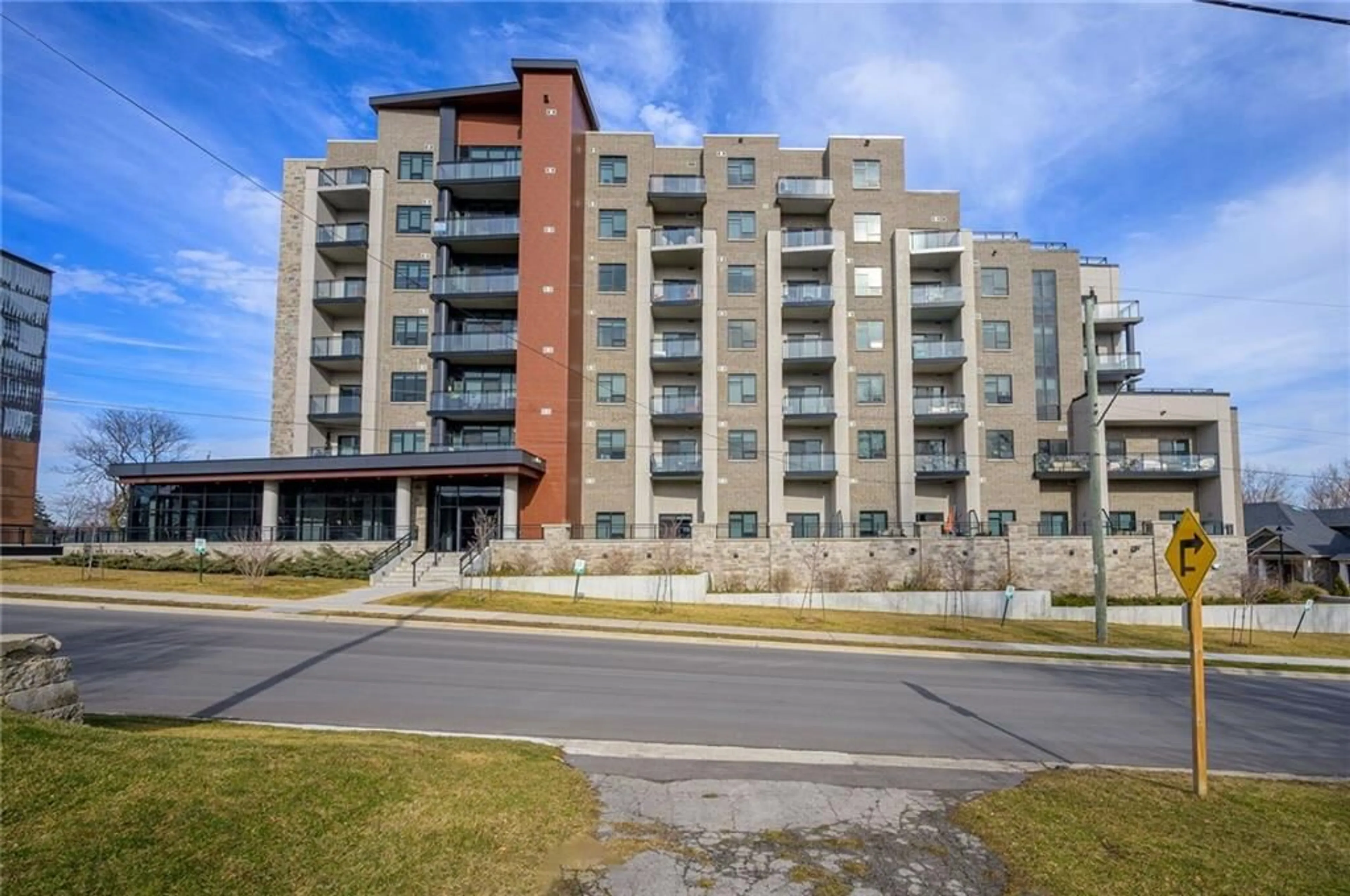 A pic from exterior of the house or condo for 30 Hamilton St #509, Hamilton Ontario L0R 2H4