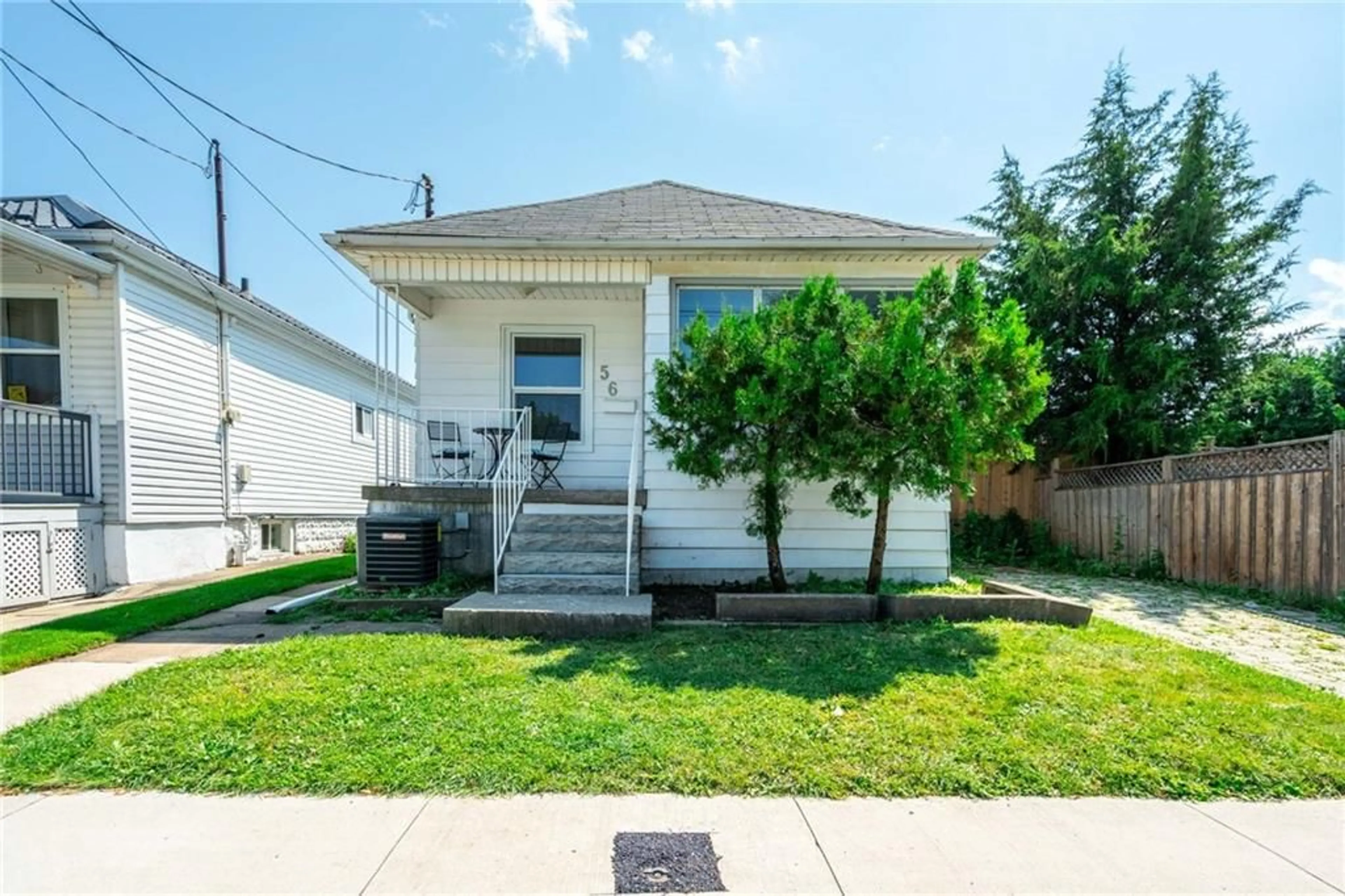 Frontside or backside of a home for 56 CAMBRIDGE Ave, Hamilton Ontario L8H 1T6