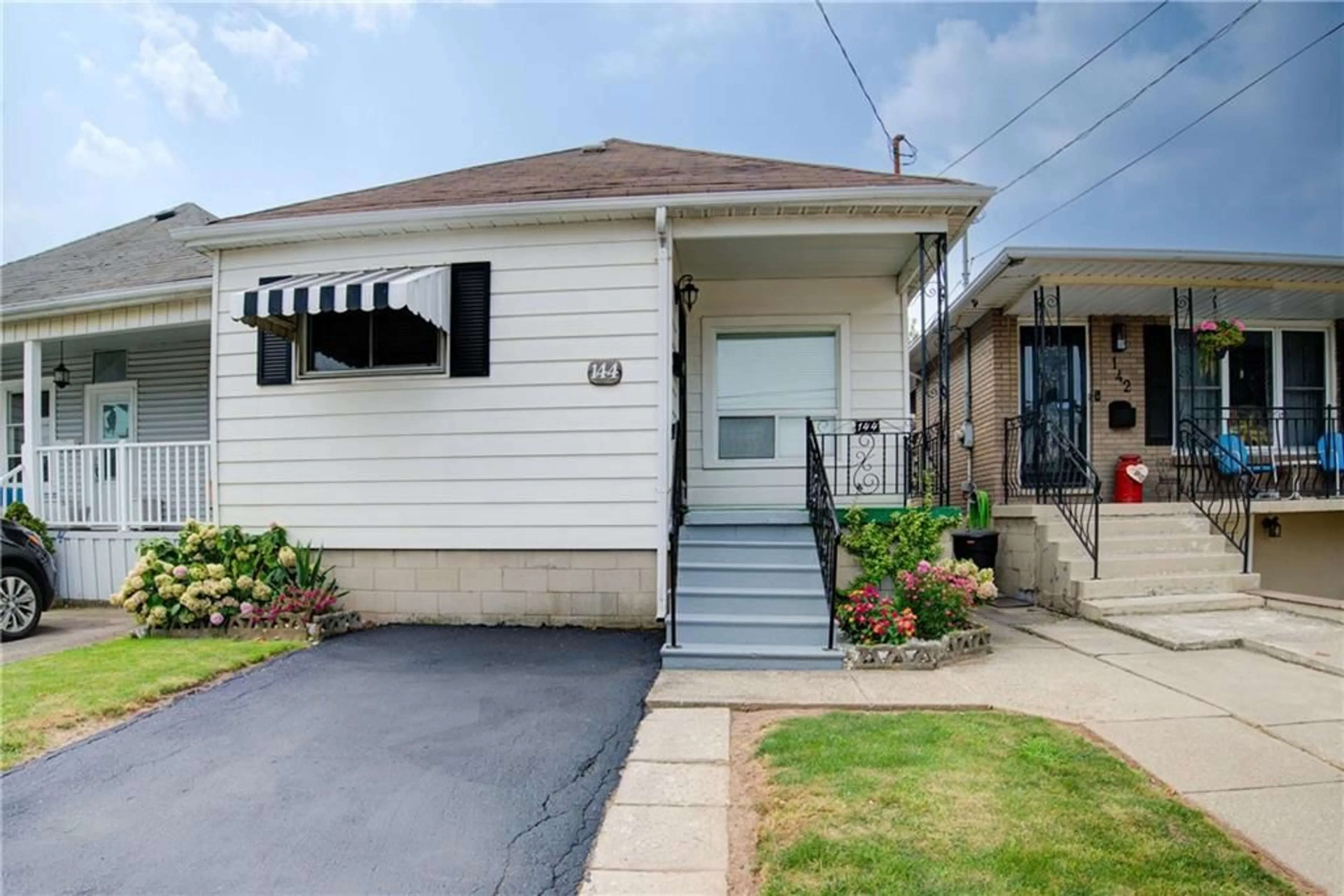 Frontside or backside of a home for 144 BRITANNIA Ave, Hamilton Ontario L8H 1X1