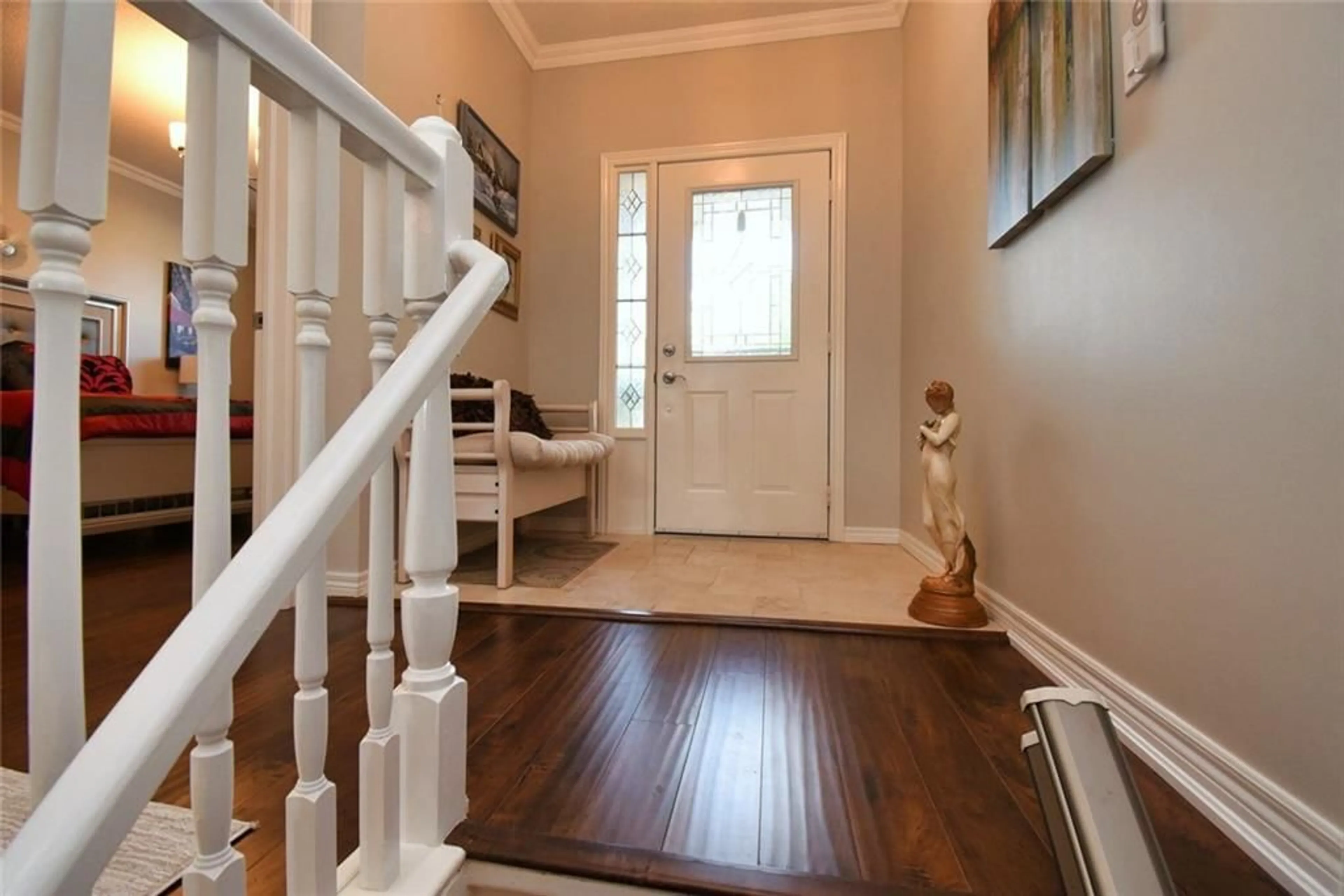 Indoor entryway, wood floors for 21 GREENTRAIL Dr, Mount Hope Ontario L0R 1W0