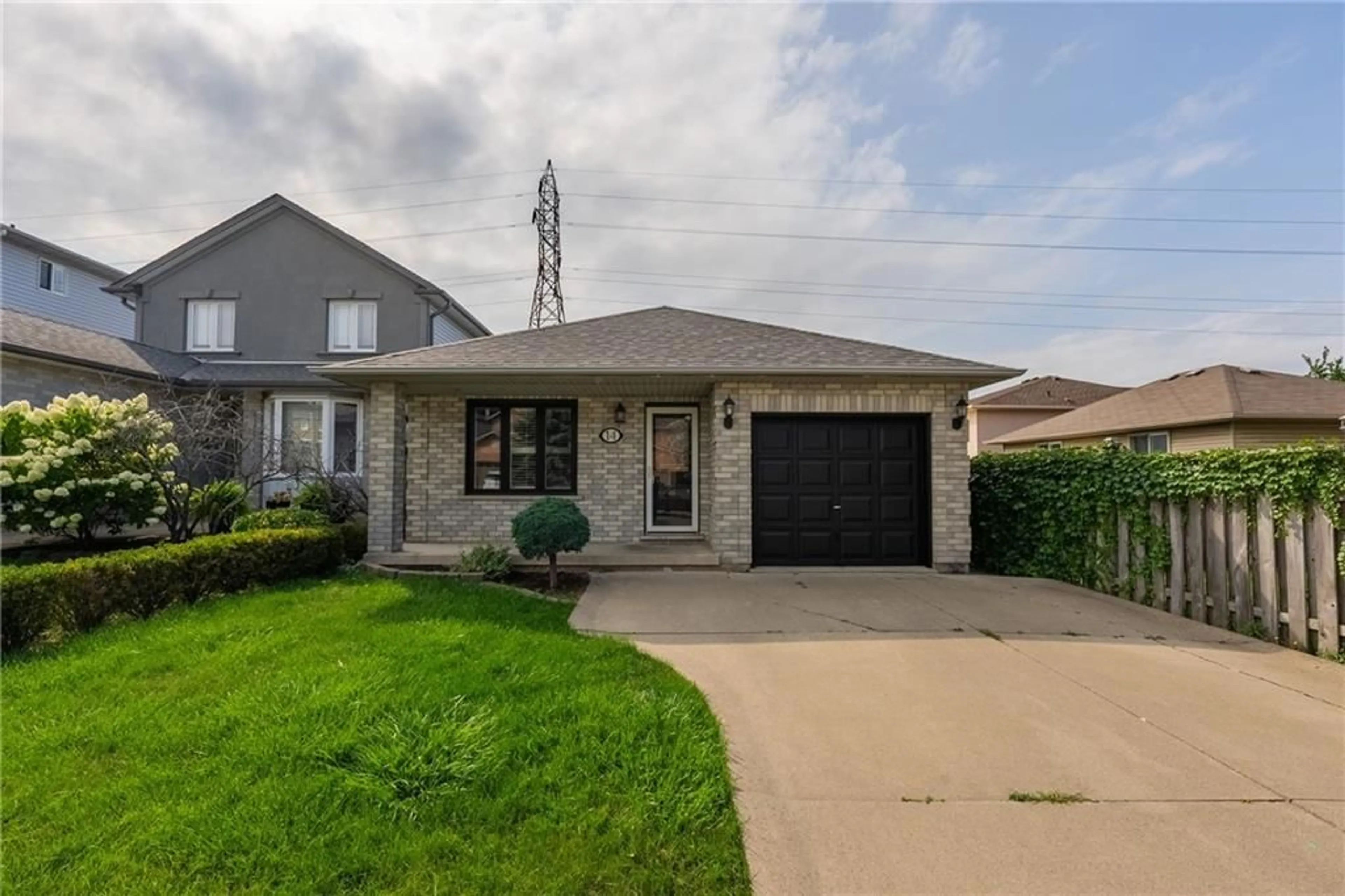 Frontside or backside of a home for 14 Butler Dr, Hamilton Ontario L8W 3L7