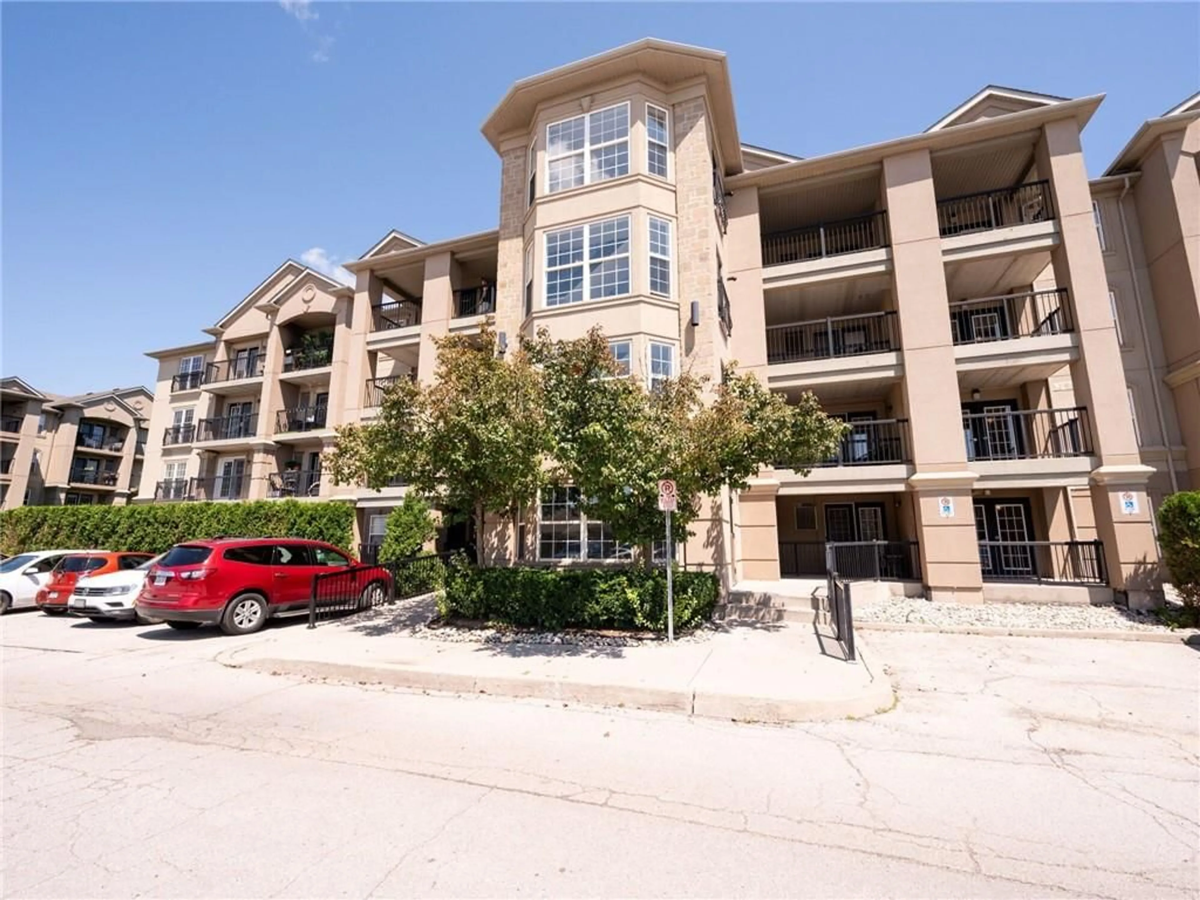 A pic from exterior of the house or condo for 2065 APPLEBY Line #212, Burlington Ontario L7L 7H2