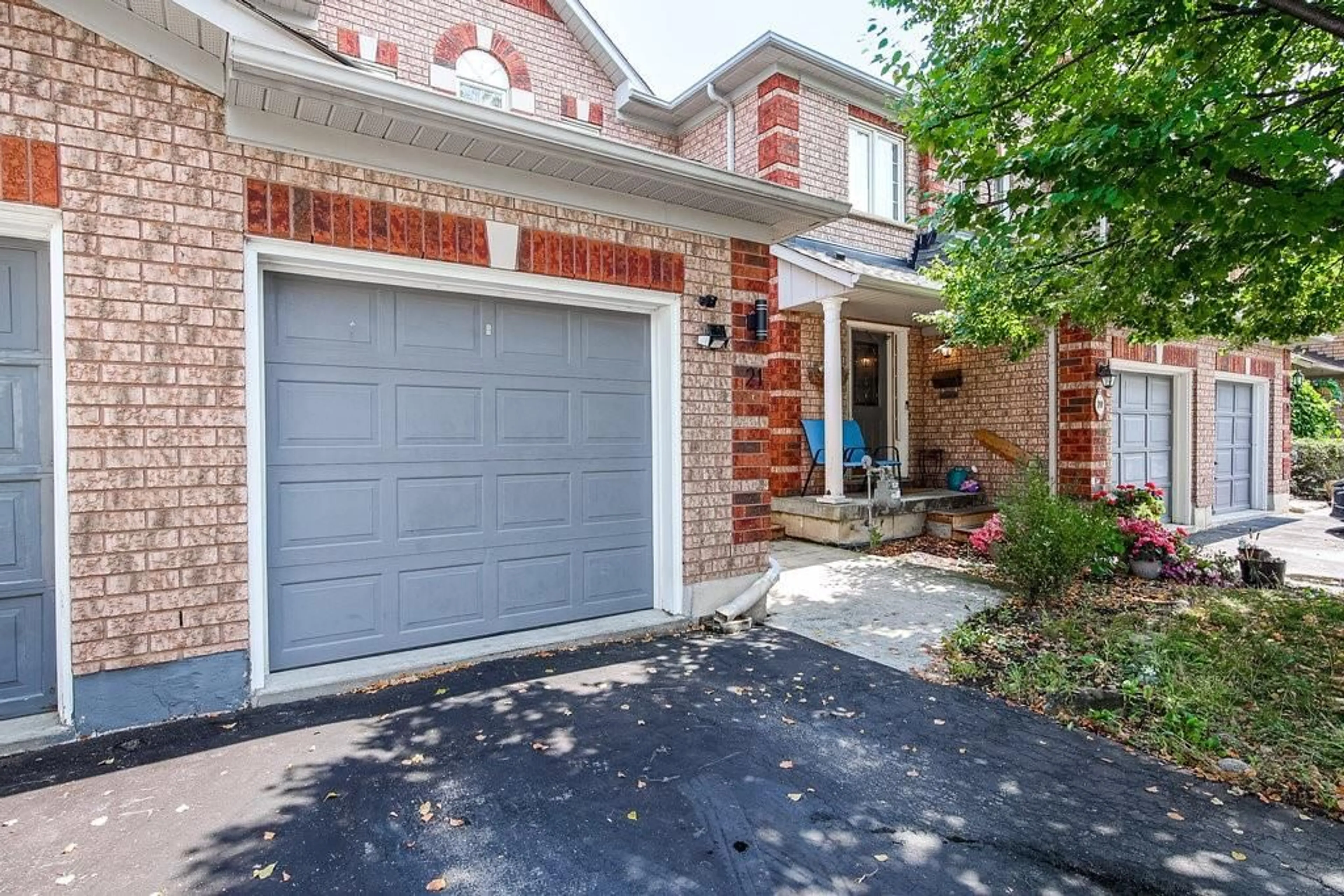 Home with brick exterior material for 2871 DARIEN Rd #21, Burlington Ontario L7M 4R6