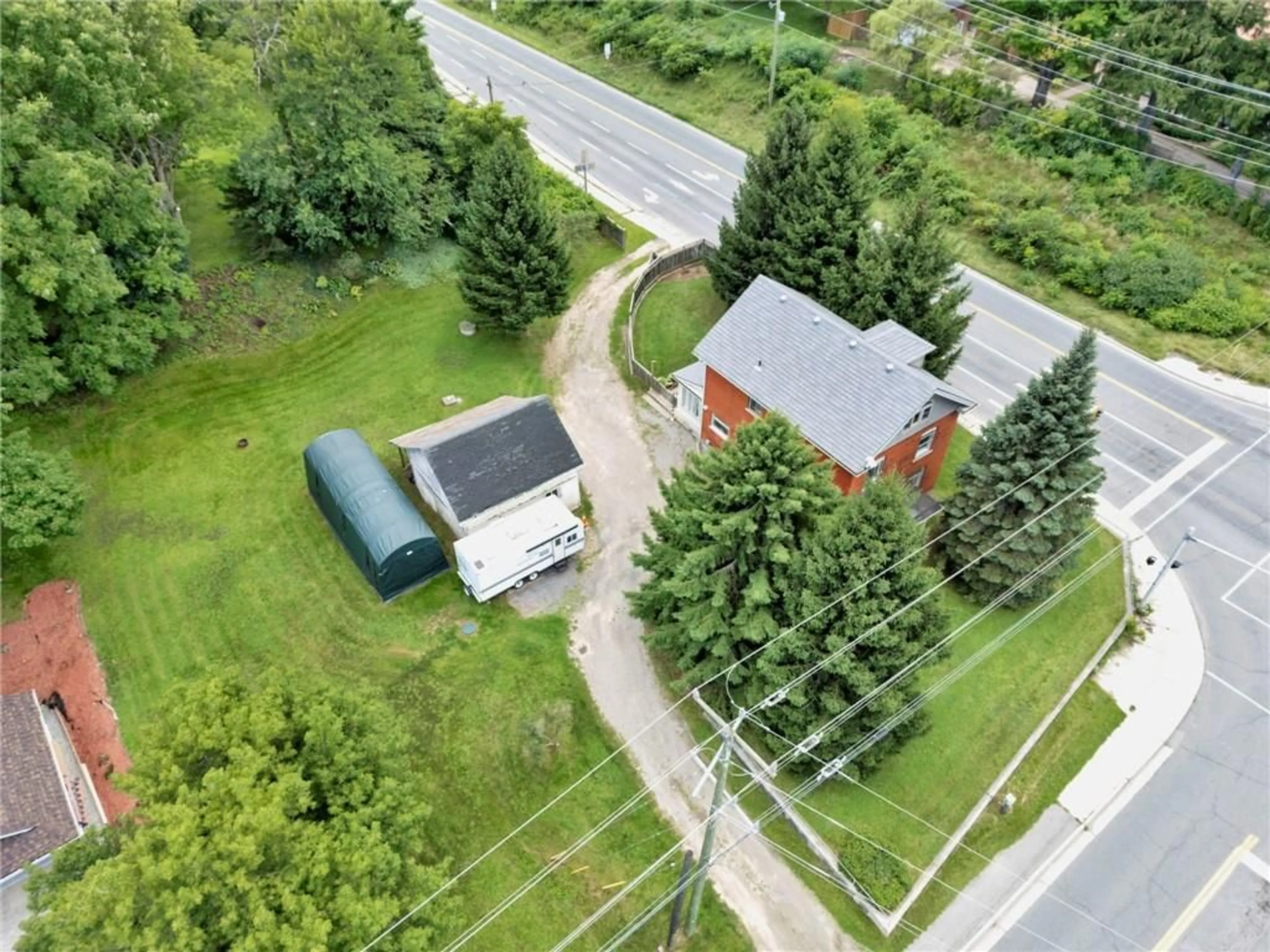 Frontside or backside of a home, the street view for 2038 GOVERNORS Rd, Ancaster Ontario L0R 1J0