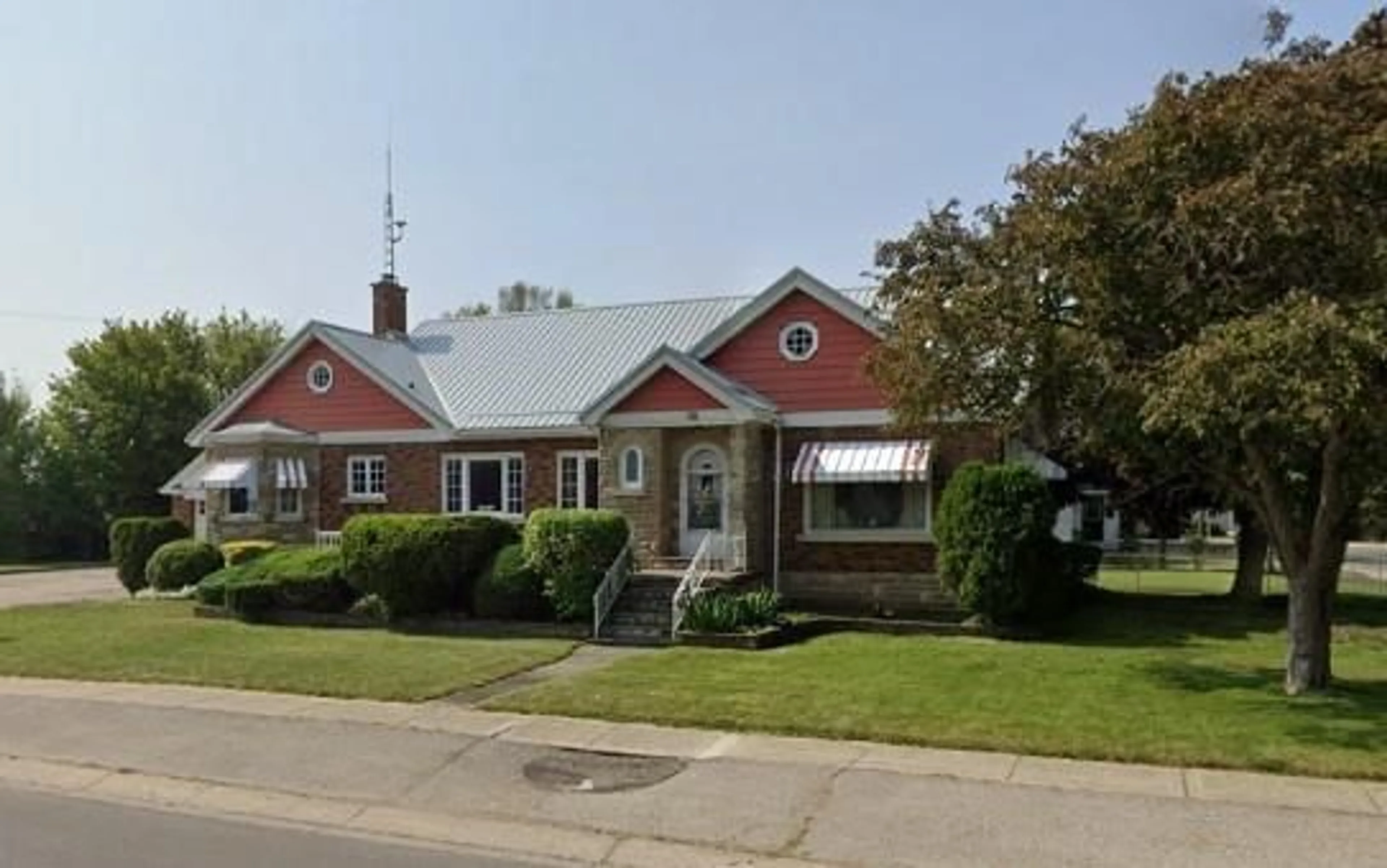 Street view for 27 Church St, Delhi Ontario N4B 1T2