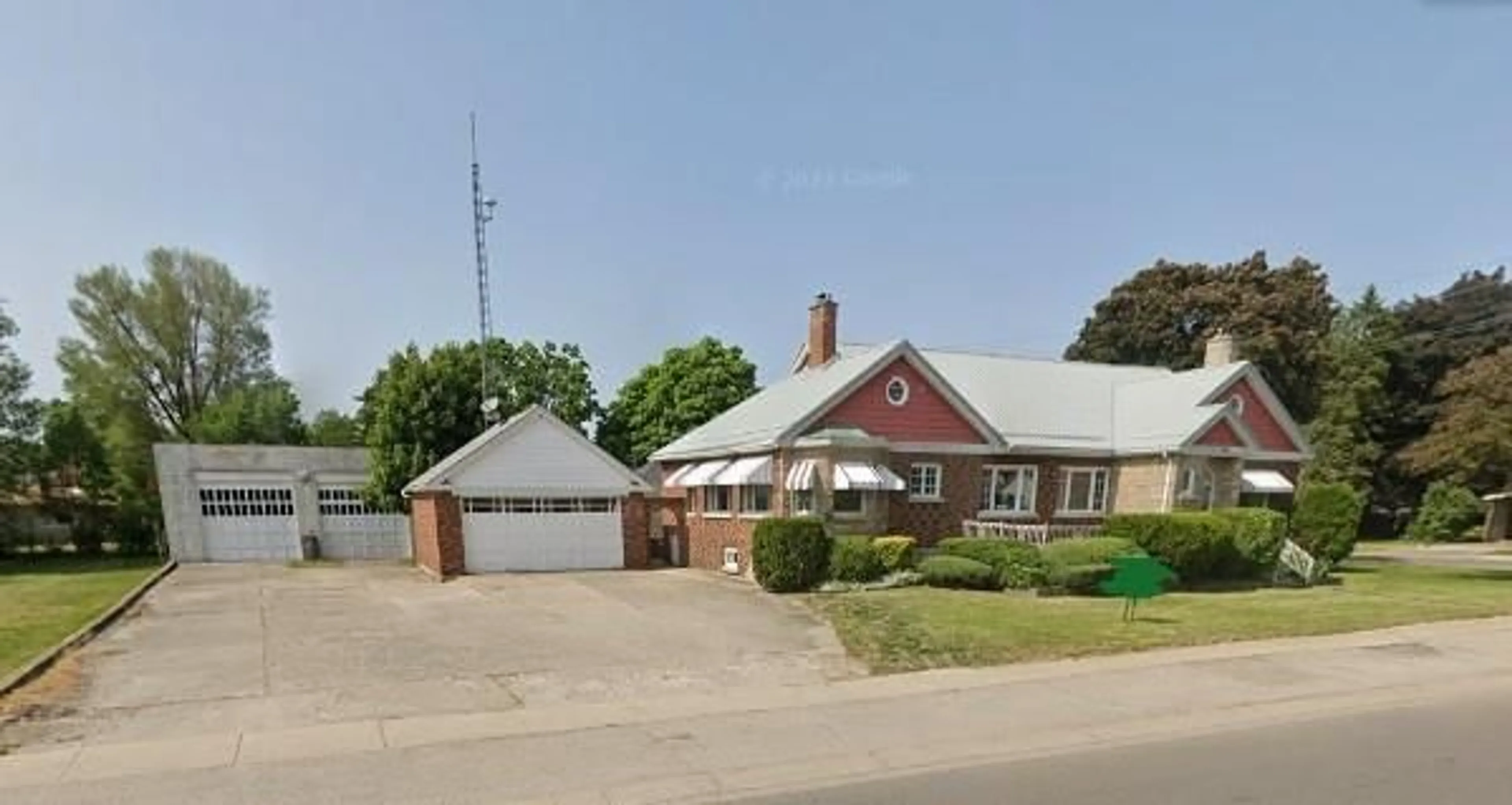 Street view for 27 Church St, Delhi Ontario N4B 1T2