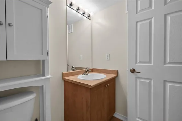 Additional property image - 25 NEWPORT Cres