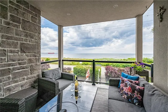 Additional property image - 1083 BEACH Blvd