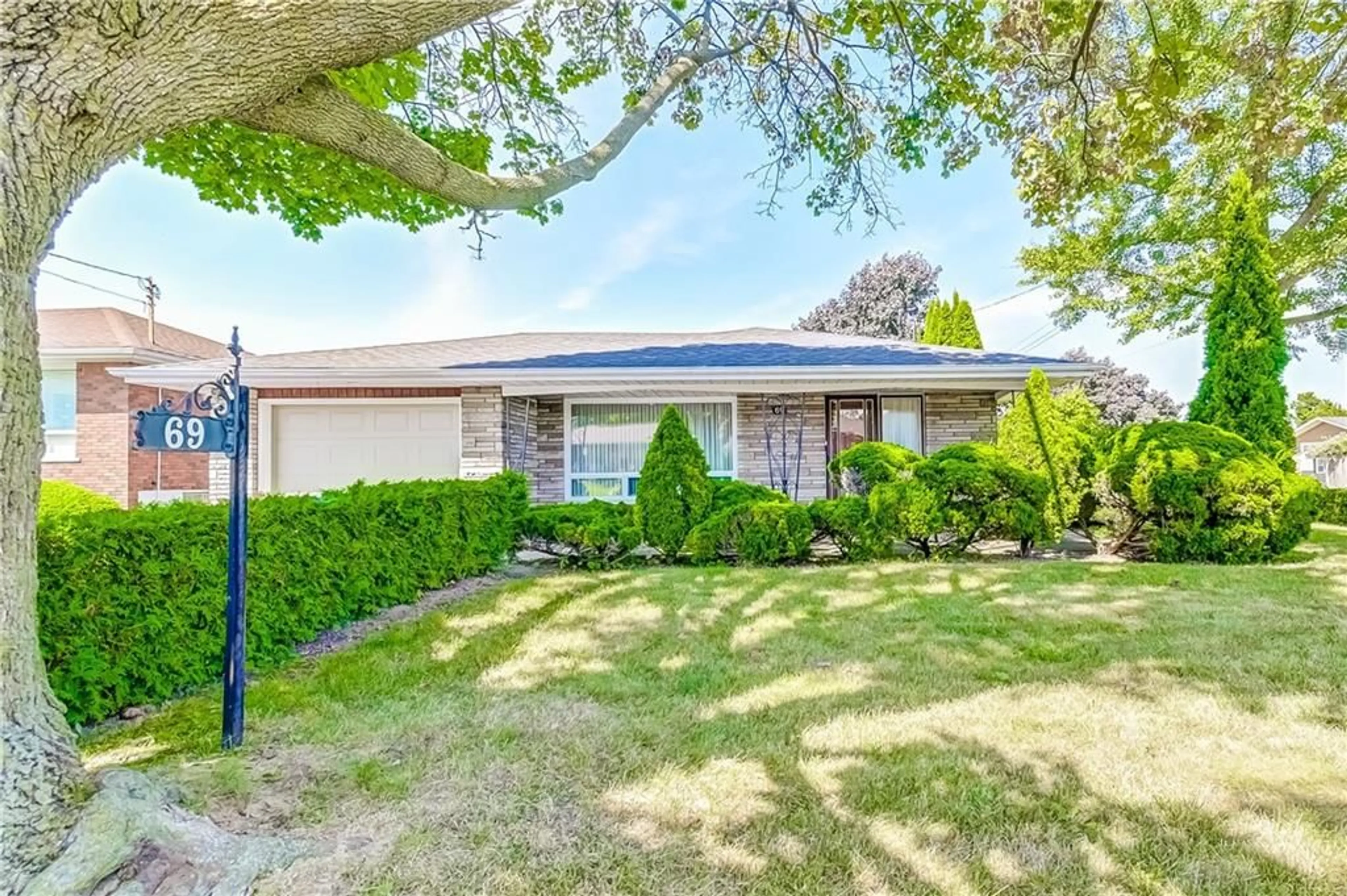 Frontside or backside of a home for 69 ORPHIR Rd, Hamilton Ontario L8K 3Z3