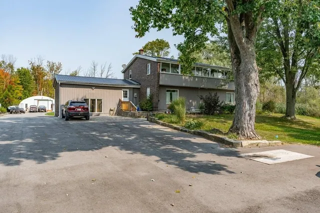 Additional property image - 1258 6 Hwy