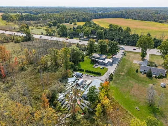 Additional property image - 1258 6 Hwy