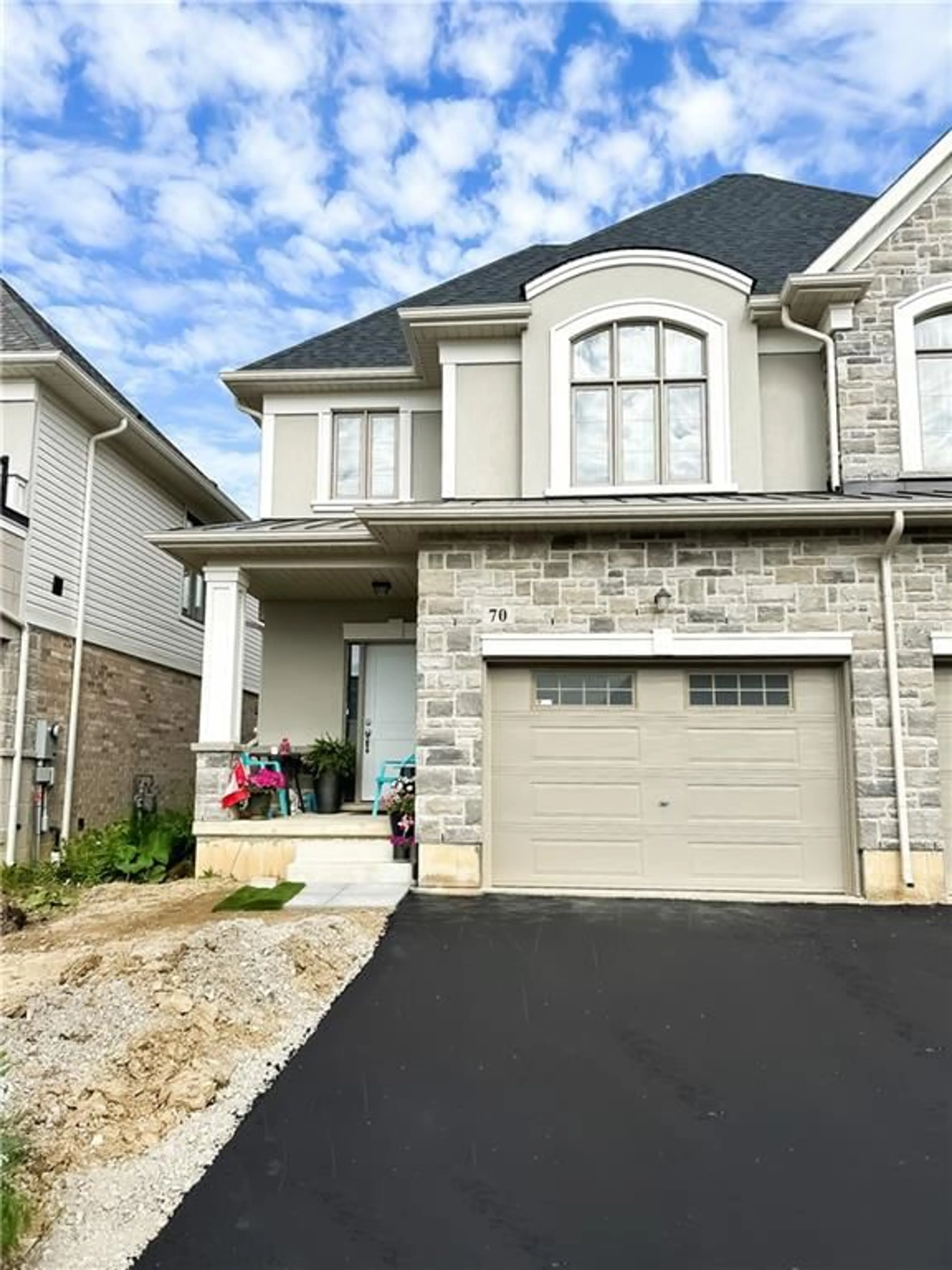 Home with brick exterior material for 70 GENOA Dr, Hamilton Ontario L9B 0J9