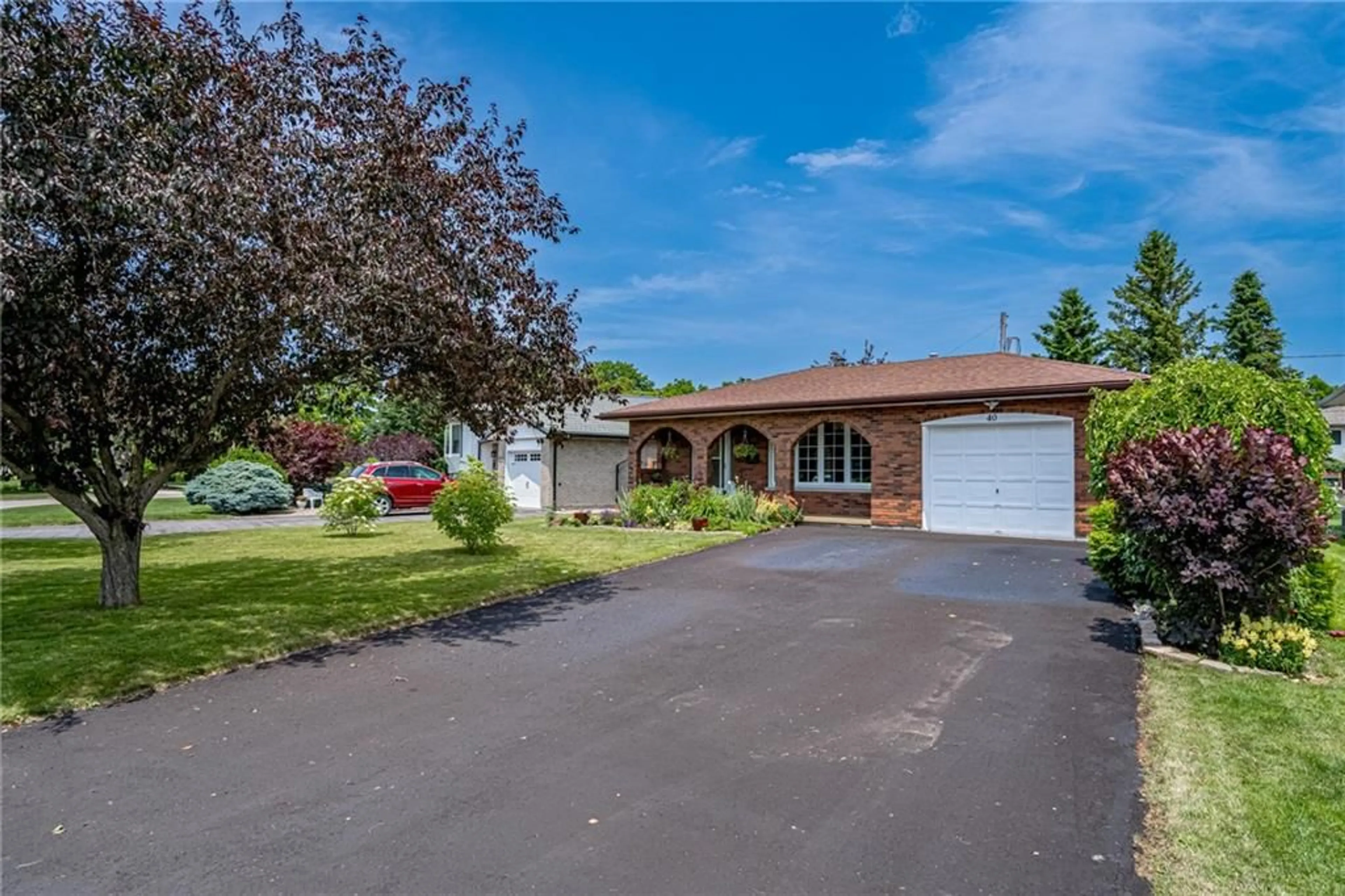 Frontside or backside of a home for 40 Michael Dr, Port Colborne Ontario L3K 3C5