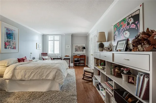 Additional property image - 150 WILSON St Unit PH2