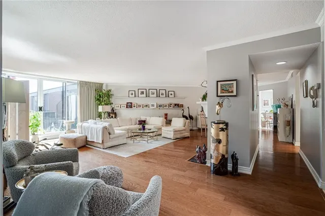 Additional property image - 150 WILSON St Unit PH2