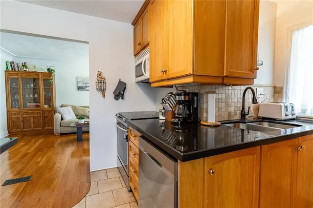 Additional property image - 239 EAST 22ND St