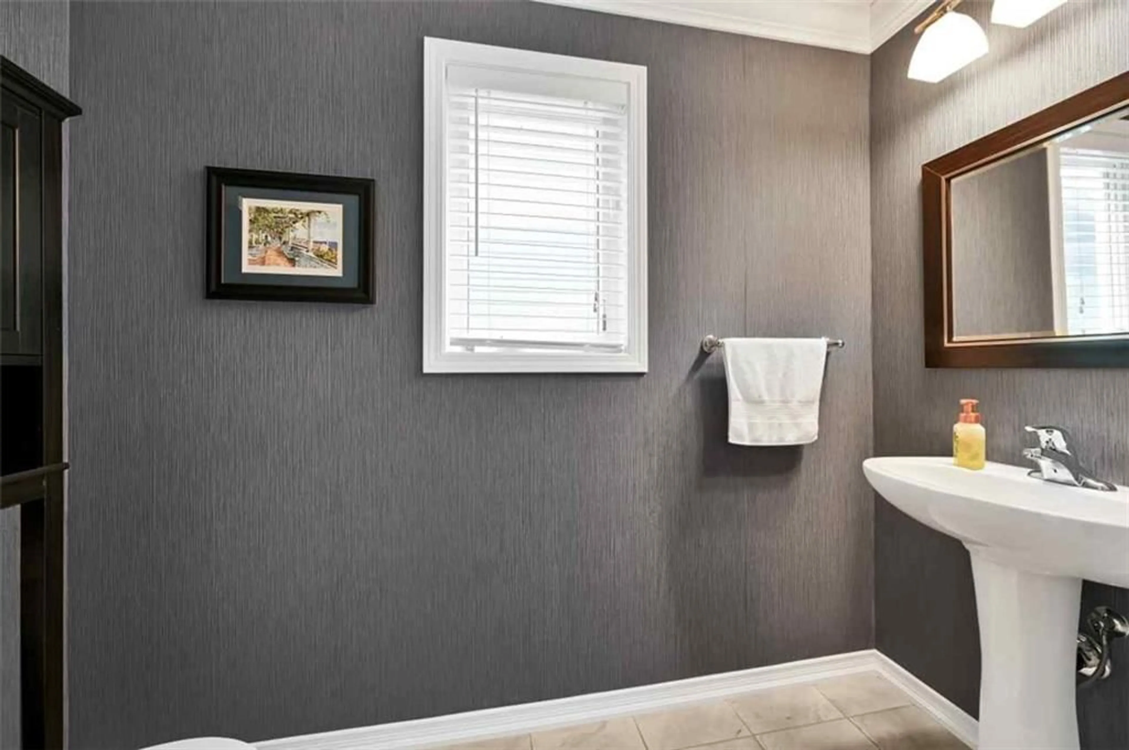 Contemporary bathroom, wood floors for 66 BISSET Ave, Brantford Ontario N3T 0H3