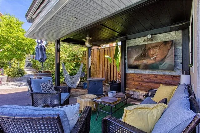 Additional image 8 of 261 MONTREAL Cir