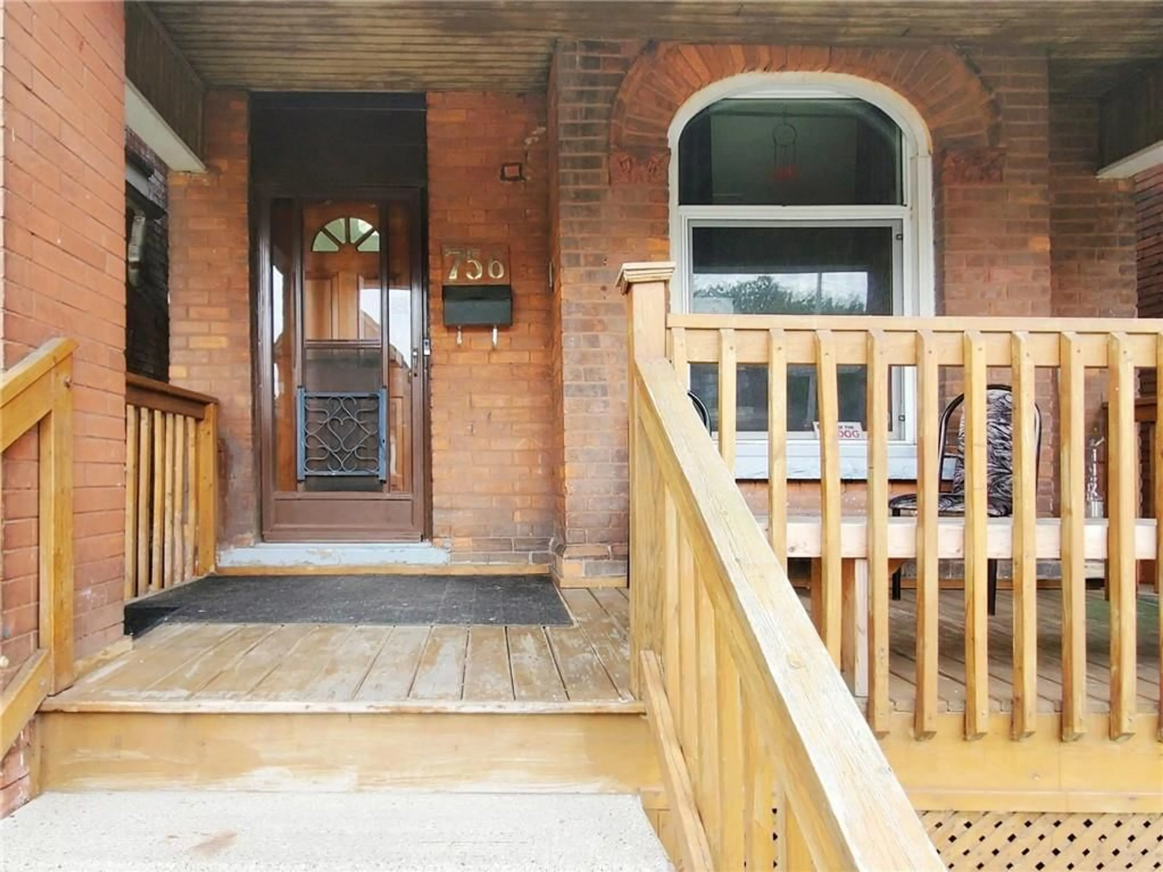 Indoor entryway, wood floors for 756 Cannon St, Hamilton Ontario L8L 2G9