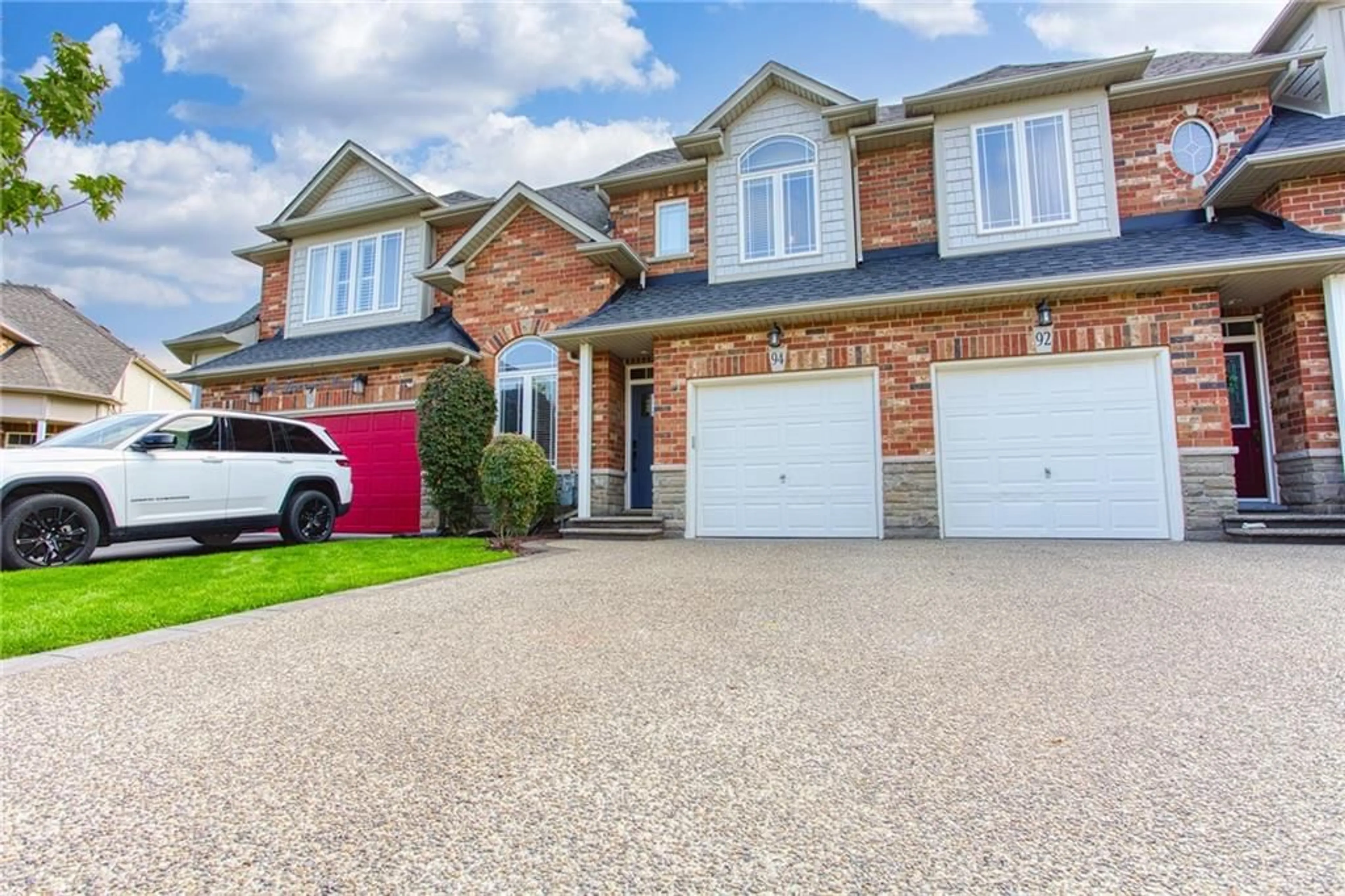 Home with brick exterior material for 94 BENZIGER Lane, Stoney Creek Ontario L8E 6G5