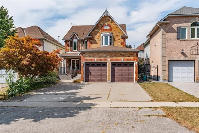 Additional property image - 80 STRATHROY Cres
