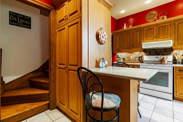Additional property image - 80 STANLEY Ave