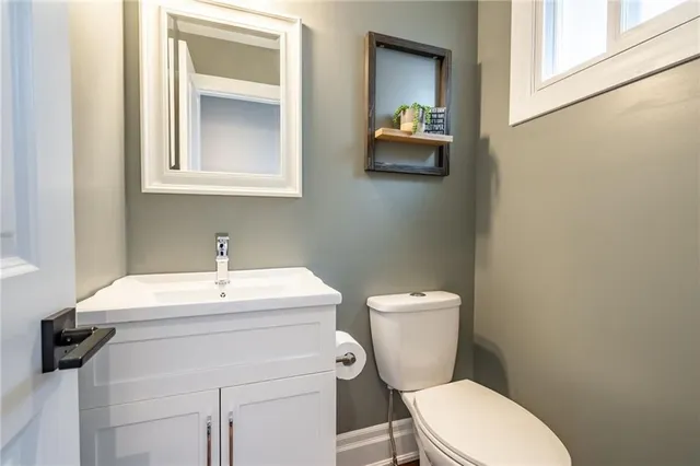 Additional property image - 2338 GILLINGHAM Dr