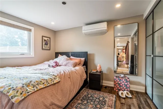 Additional property image - 2338 GILLINGHAM Dr