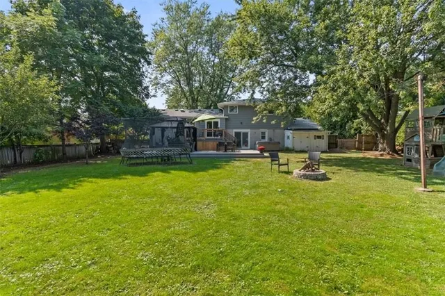 Additional property image - 2 CAREY St
