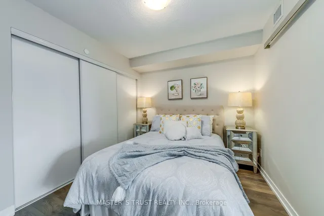 Additional property image - 219 DUNDAS St Unit 1901