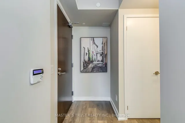 Additional property image - 219 DUNDAS St Unit 1901