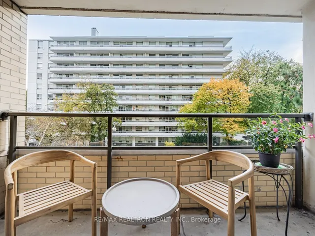 Additional property image - 22 Shallmar Blvd Unit 404