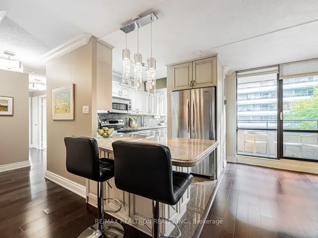 Additional property image - 22 Shallmar Blvd Unit 404