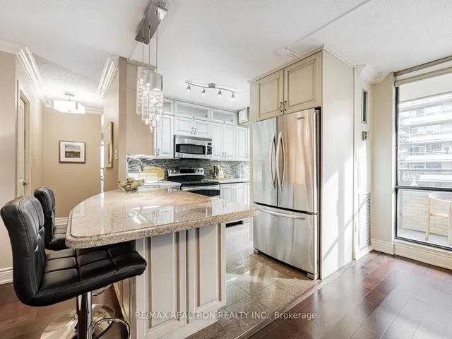 Additional property image - 22 Shallmar Blvd Unit 404