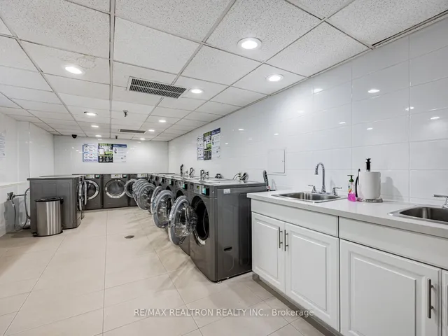 Additional property image - 22 Shallmar Blvd Unit 404