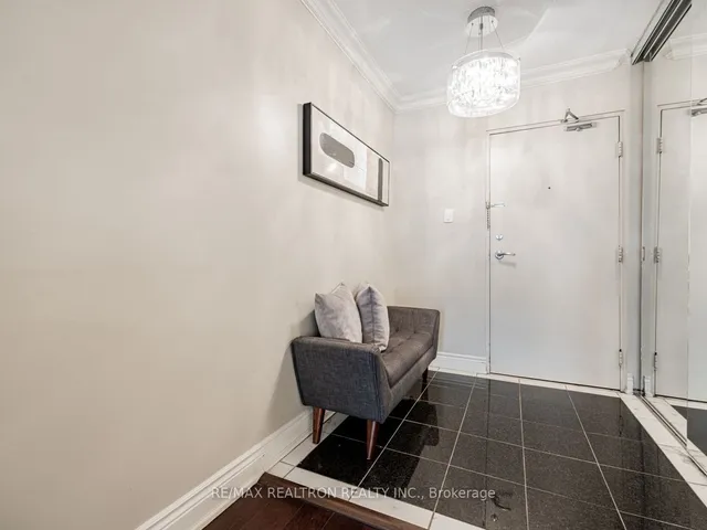 Additional property image - 22 Shallmar Blvd Unit 404