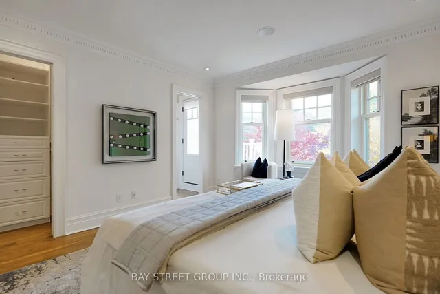 Additional property image - 463 Spadina Rd