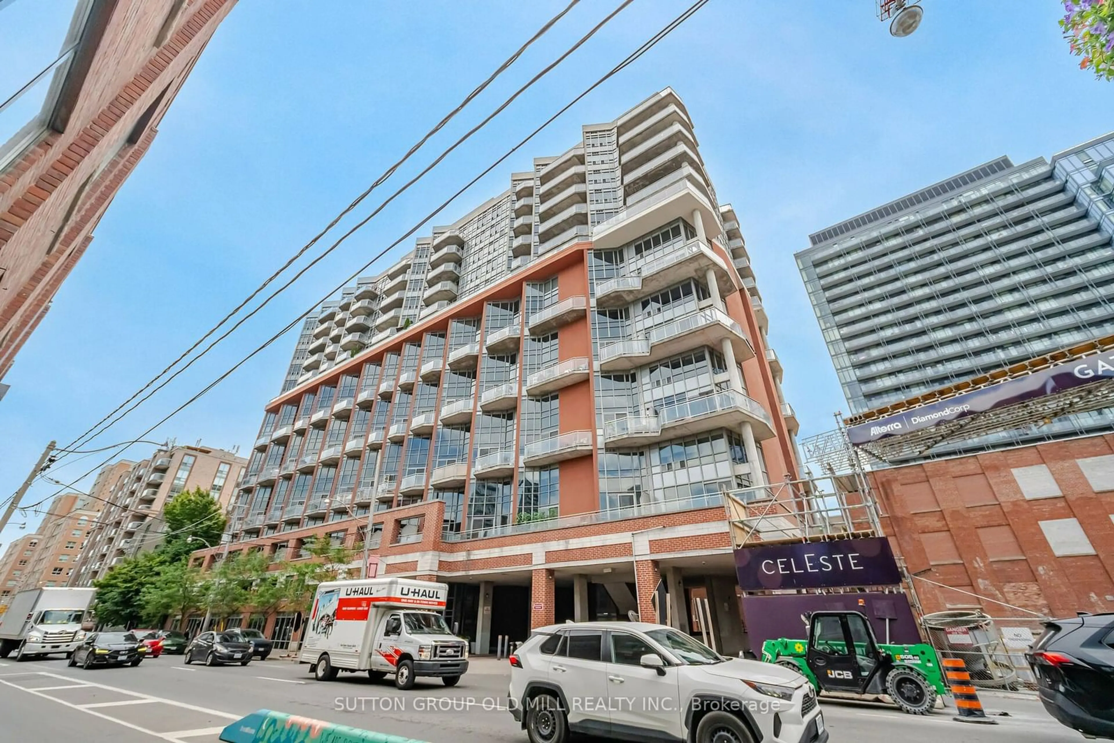 A pic from exterior of the house or condo, the street view for 255 Richmond St #1517, Toronto Ontario M5A 4T7