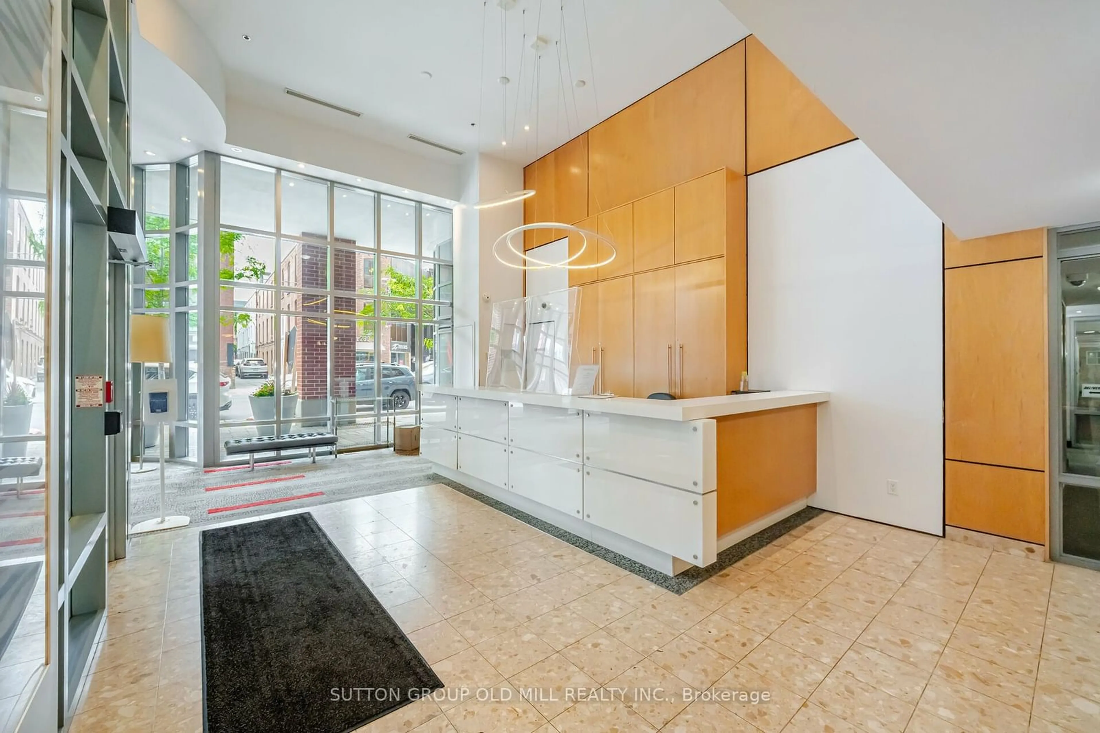 Indoor foyer, not visible floor for 255 Richmond St #1517, Toronto Ontario M5A 4T7