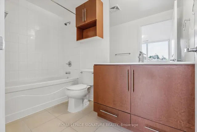 Additional property image - 2885 Bayview Ave Unit 214